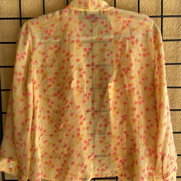 Colorful and silky see-through blouse - Picture 2 of 2